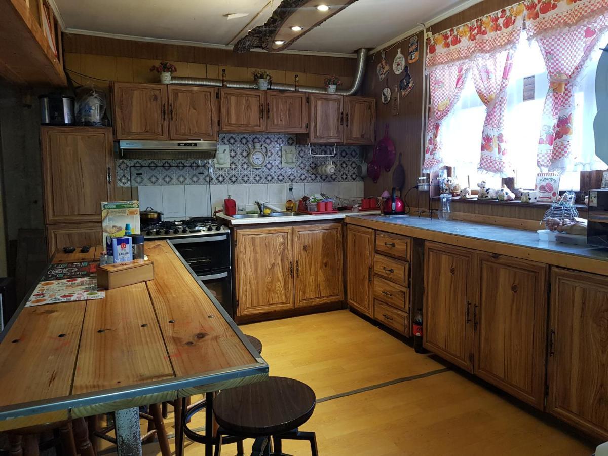 Hostal La Morenita Пунта Аренас Екстериор снимка