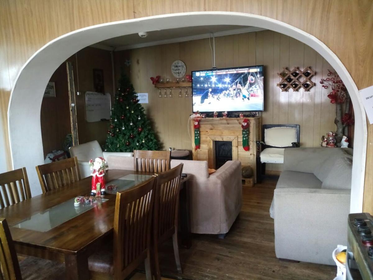 Hostal La Morenita Пунта Аренас Екстериор снимка